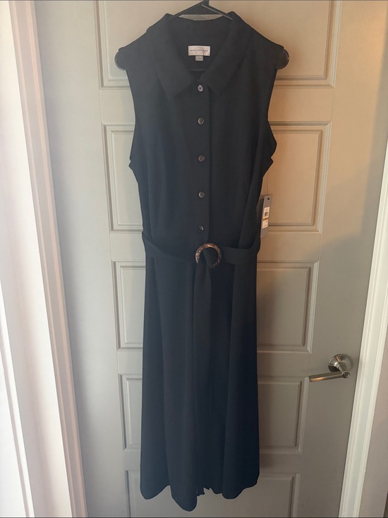 Marc New York Dresses & Skirts - Marc New York Black Sleeveless Dress With Belt And Brown Buckle